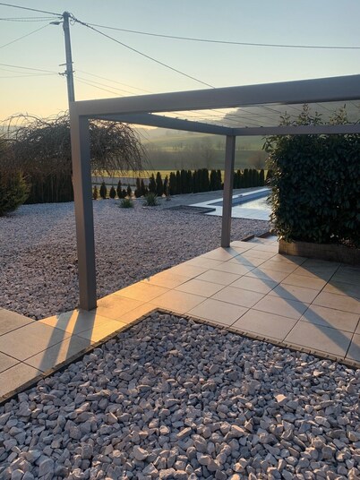 Maison Avec Piscine Située en Campagne