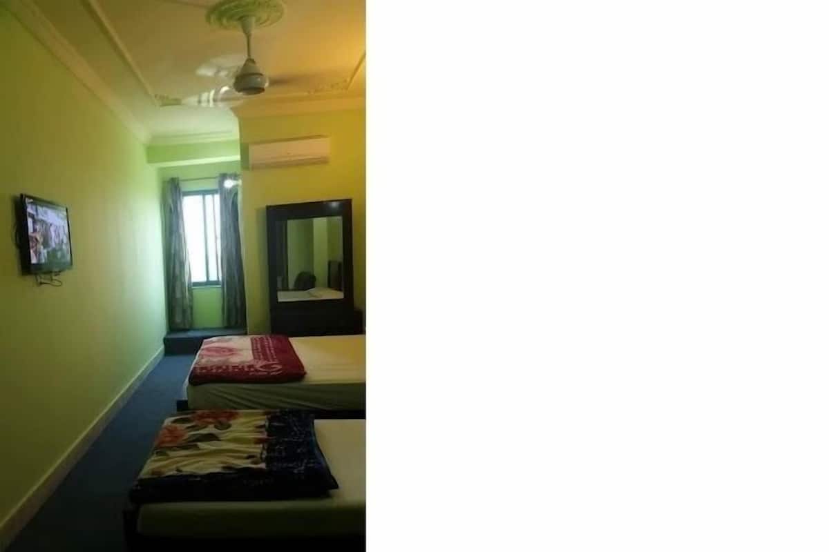 双床房 | 免费 WiFi、床单