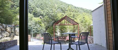 Charlie's House 1F | Terrace/patio