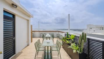 Rooftop terrace
