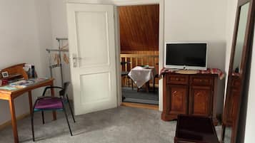 2 chambres, bureau, fer et planche Ă  repasser, Wi-Fi gratuit