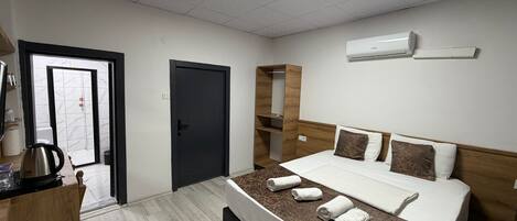 Bureau, chambres insonorisées, Wi-Fi gratuit