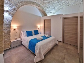 2 bedrooms, iron/ironing board, WiFi, bed sheets - 2 Bedroom Apartment in Manfredonia (Manfredonia)