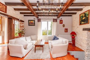 Tv, tv-spel och böcker