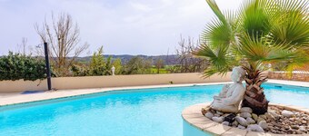 Villa Larmes - Spacieuse - Piscine - SPA