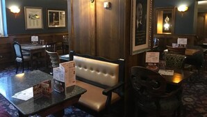 Bar (a l'allotjament)