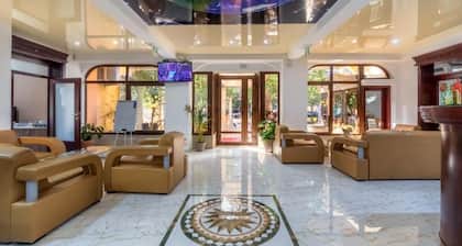 Pharos Hotel