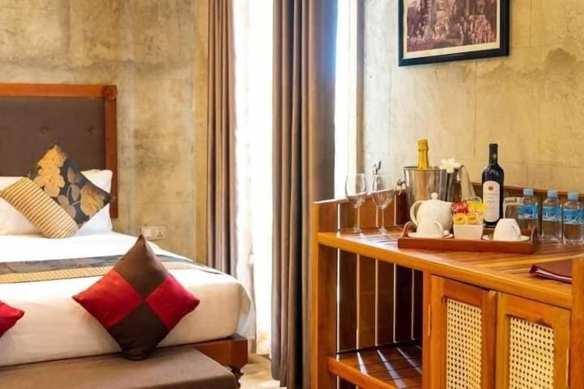 4 bedrooms, soundproofing, iron/ironing board, free WiFi