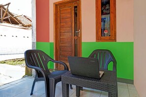 Reception - Hotel O Wisma Dua Putra Syariah (Kertajati)