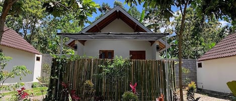 Fachada da propriedade