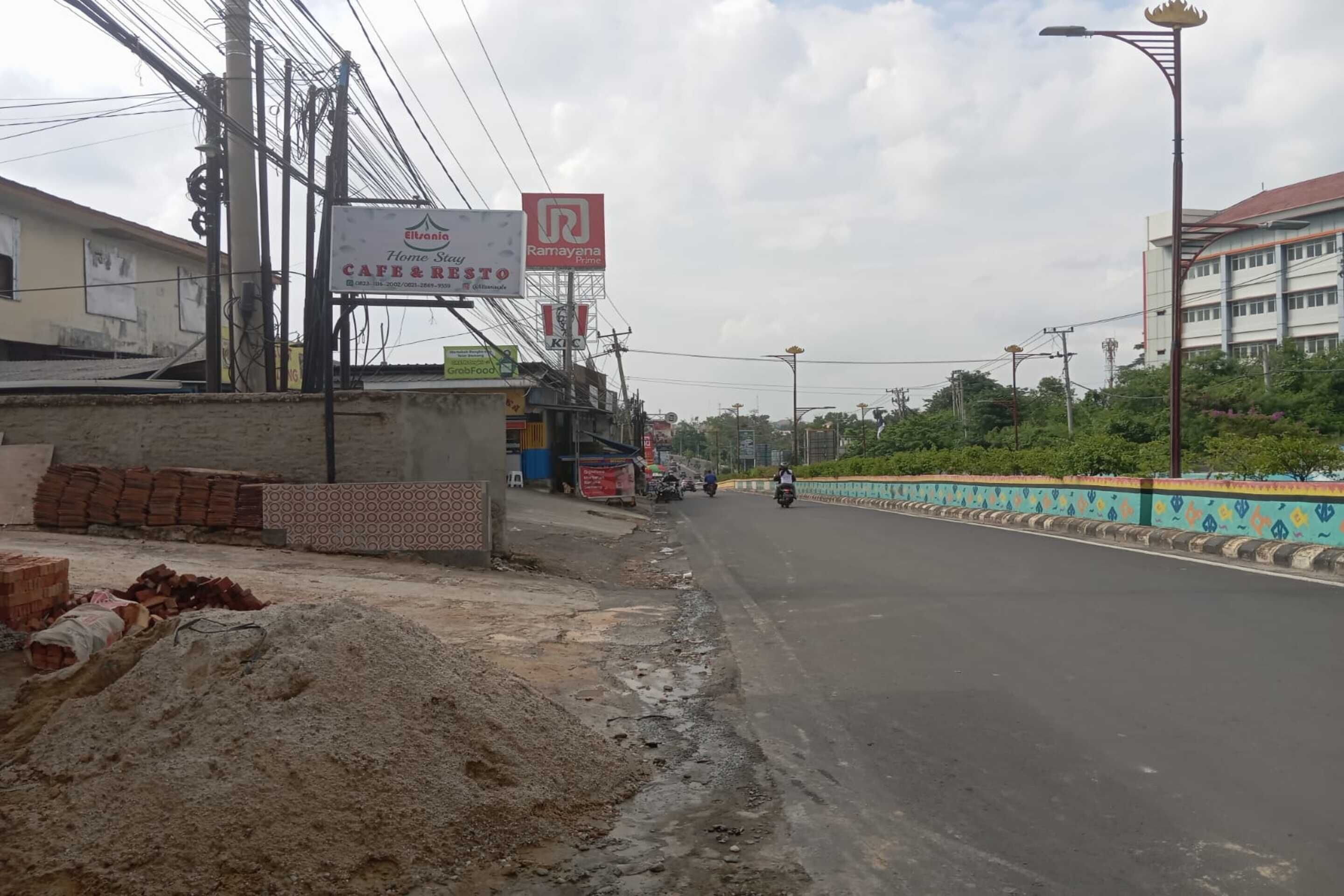 ด้านหน้าที่พัก