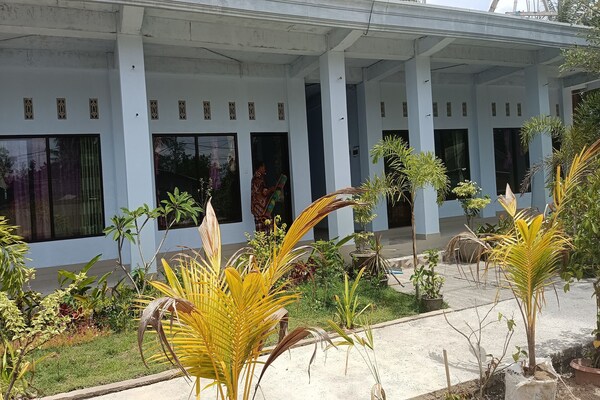 Hotel O Lotus Guest House - Lombok