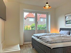 2 Schlafzimmer, Bügeleisen/Bügelbrett, Reisekinderbett, Internetzugang