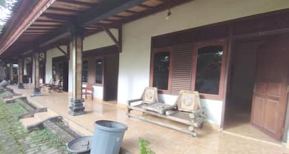 SPOT ON 93639 Kaila Guesthouse