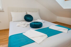 Superior Apartment, 2 Bedrooms, Terrace, Sea View - Apartments Fun (Novalja)