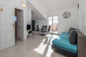 Superior Apartment, 2 Bedrooms, Terrace, Sea View | Living area | Flat-screen TV - Apartments Fun (Novalja)