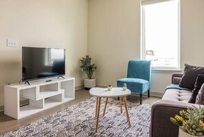 Televisor i oficines 