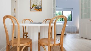 Uklassifisert bilde, 3 av 13, knapp