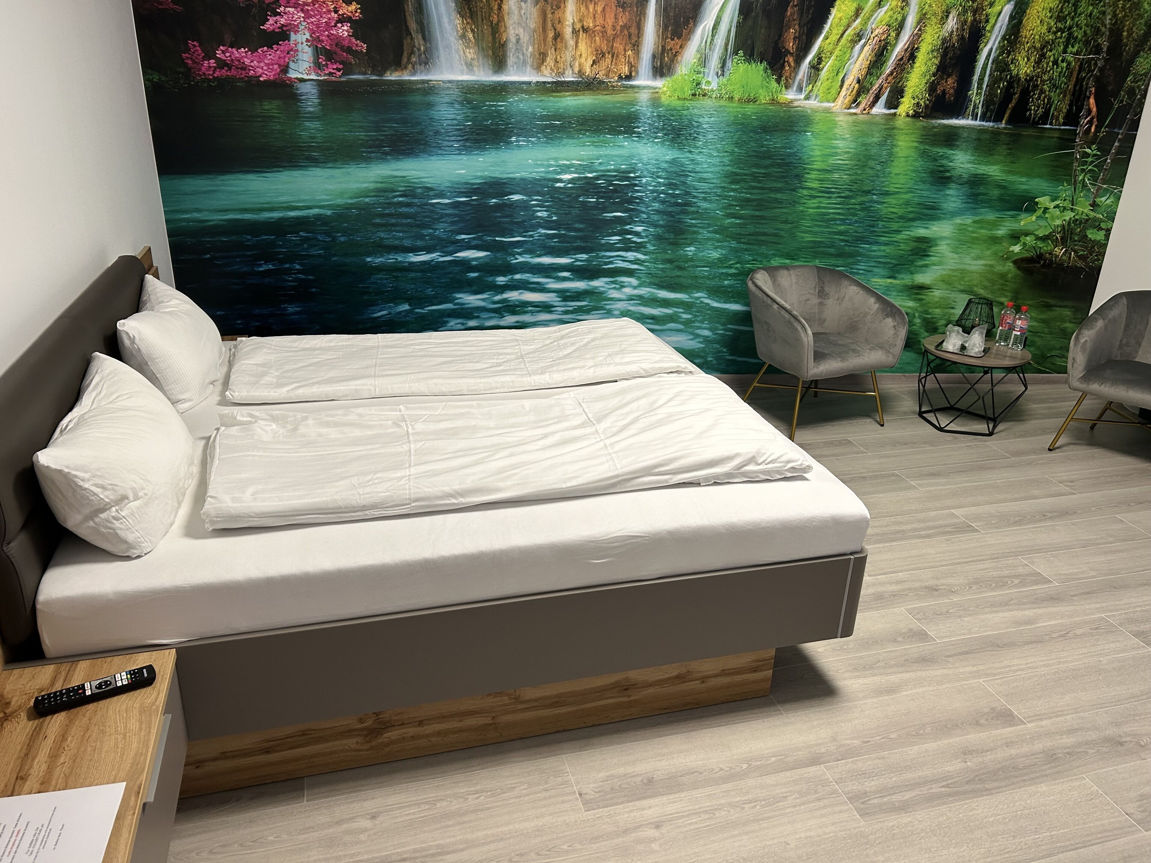 Deluxe-Zimmer | Individuell dekoriert, Bügeleisen/Bügelbrett