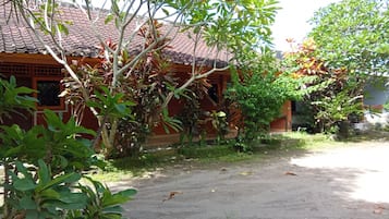 Fachada da propriedade