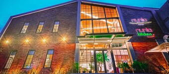 Nunia Tamansari Hotel