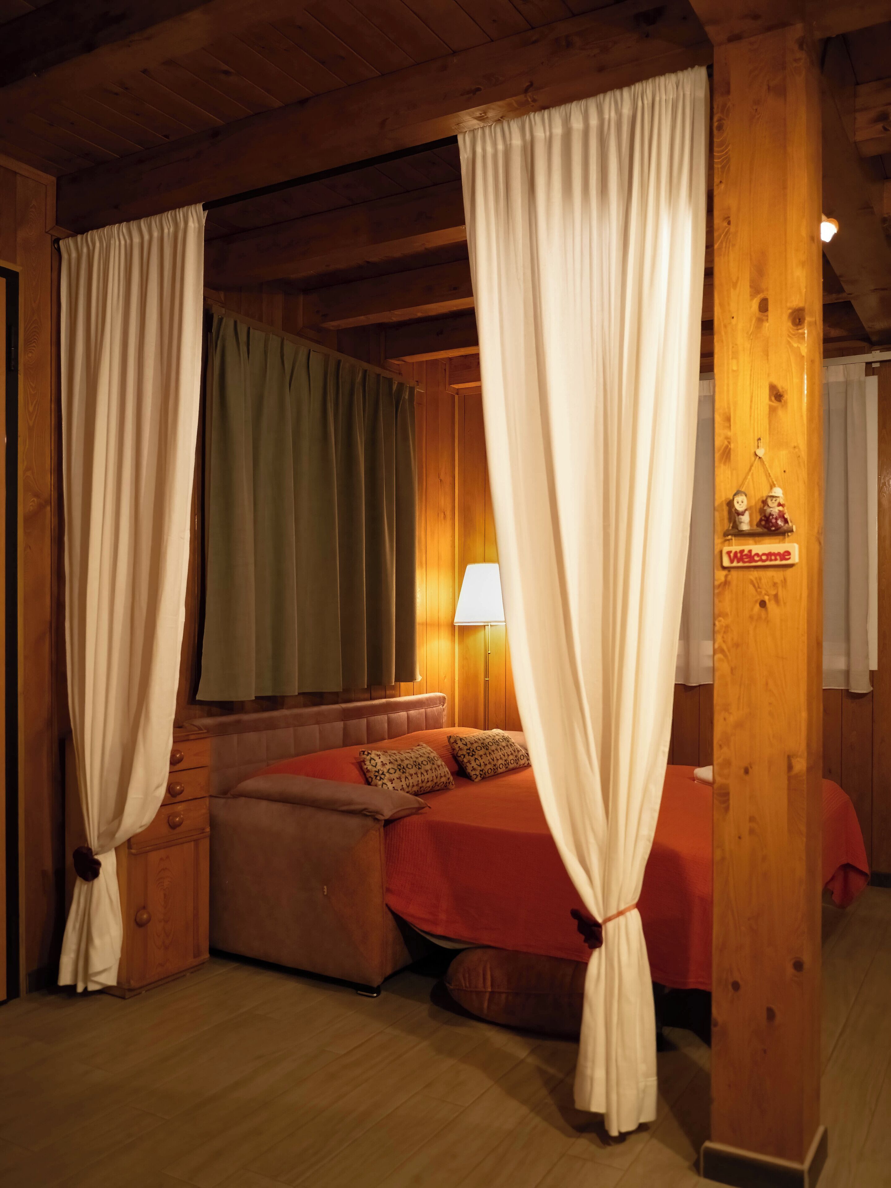 2 Schlafzimmer, Reisekinderbett, WLAN, Bettwäsche