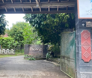 Front of property - Hotel O Ramasta Homestay Near MA PALAPA NUSANTARA NW SELEBUNG (Narmada)