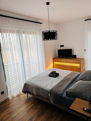 3 dormitorios, tabla de planchar con plancha, wifi y ropa de cama