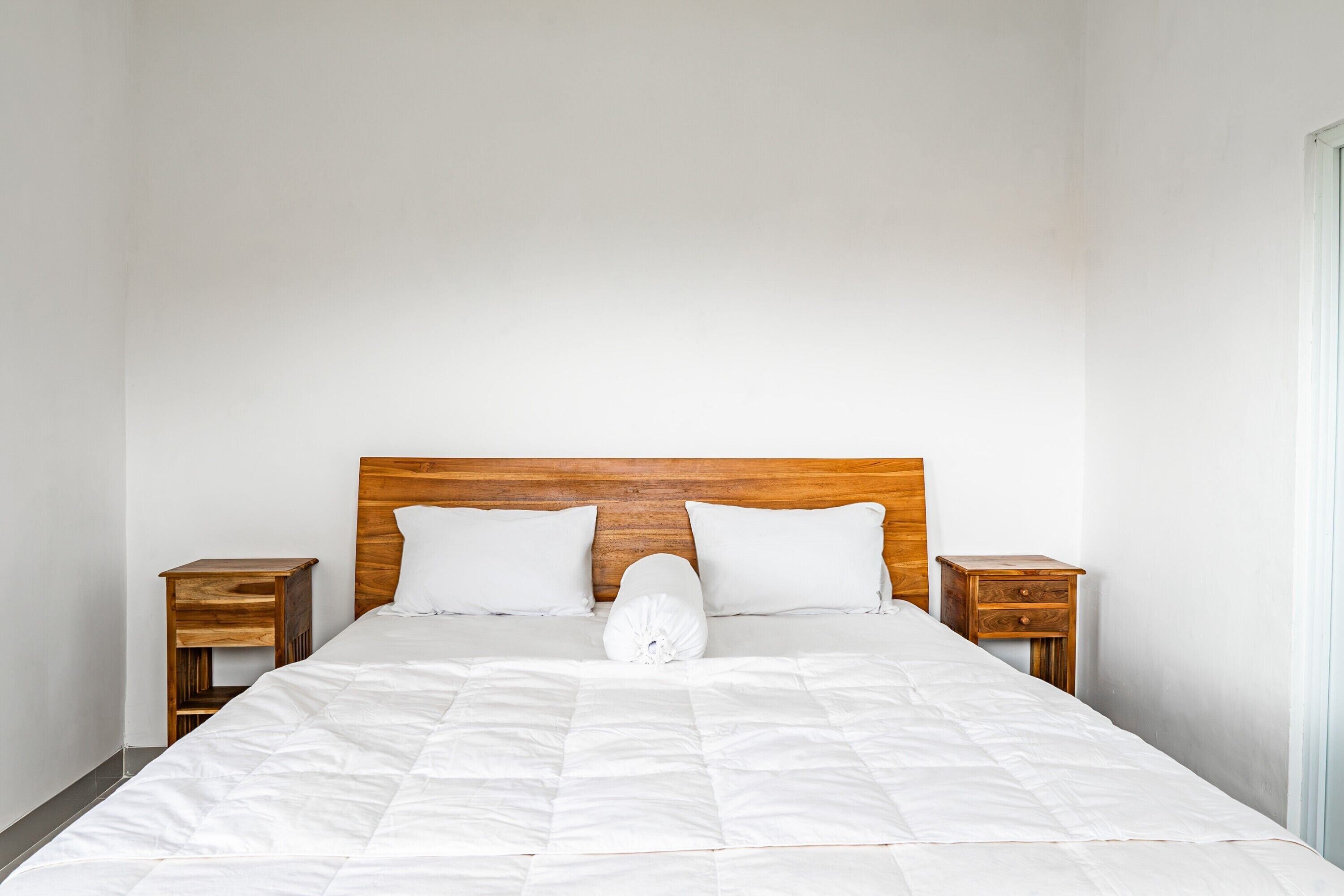 Deluxe Studio | Desk, free WiFi, bed sheets