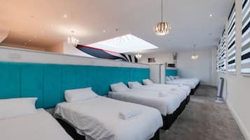 Superior Apartment | 1 bedroom, iron/ironing board, free WiFi, bed sheets