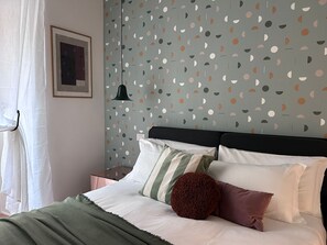 2 Schlafzimmer, Bügeleisen/Bügelbrett, kostenloses WLAN