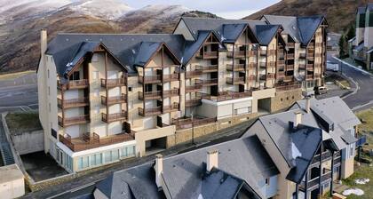 Peyragudes : Appart 8 pers, balcon, parking, wifi