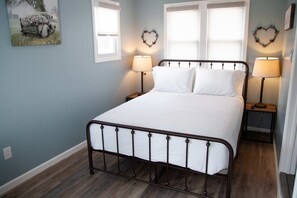 1 habitación, tabla de planchar con plancha, wifi y ropa de cama