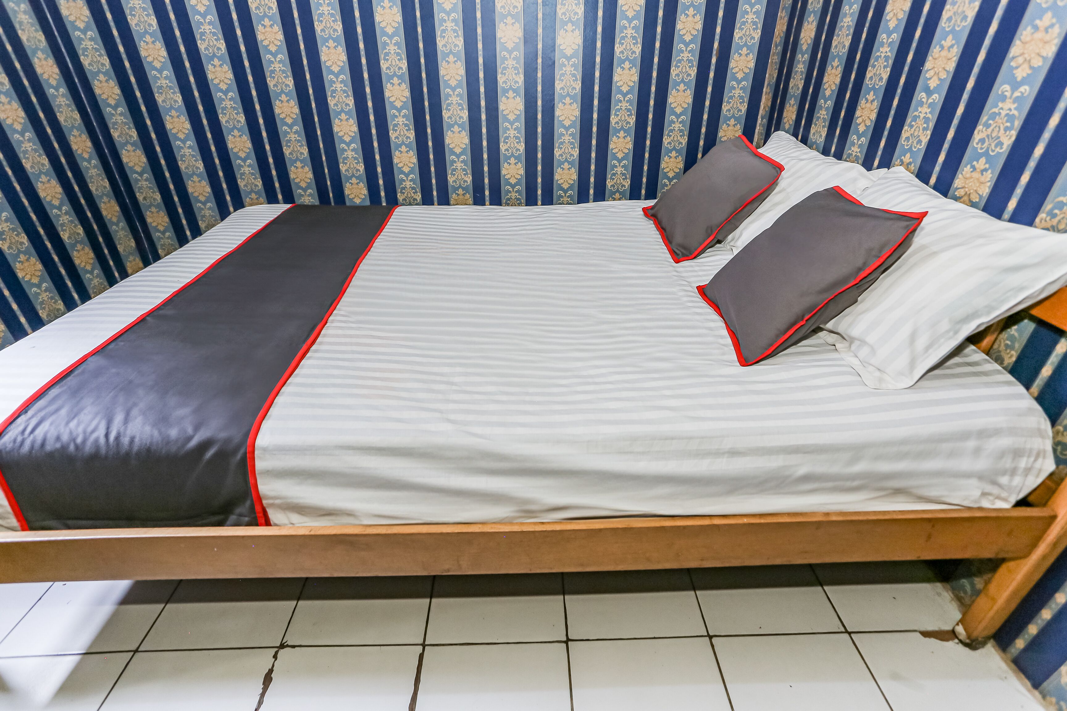 Deluxe Double Room | Meja, Wi-fi percuma, cadar katil 