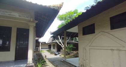 Hotel O Bale Gajog Near SDN 2 SEKAROH