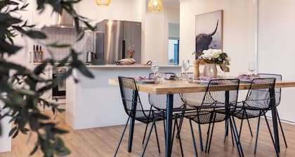 The Olive Abode - Atherton