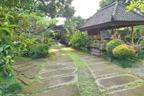 Front of property - Hotel O Losmen Ida Near PT. Narmada Awet Muda (Pabrik Lingsar) (Narmada)