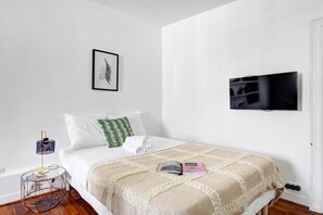 Desk, iron/ironing board, free WiFi, bed sheets
