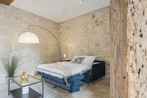 1 Schlafzimmer, Schreibtisch, Bügeleisen/Bügelbrett, kostenloses WLAN