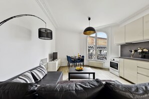 Televisie en een kantoor