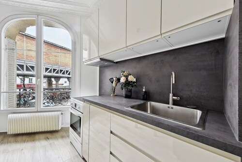 Spacieux 3 Pièces Près de la Tour Eiffel - Vivez Paris en grand!