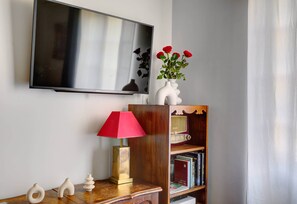 Interior - Le Marais - Temple Area Lovely 1-Bedroom (Paris)