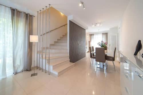 Villa (Five Bedroom Villa with Swimming pool) | Dining room