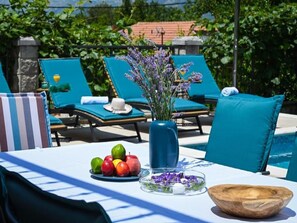 Villa (Five Bedroom Villa with Swimming pool) | Outdoor pool | Seasonal outdoor pool, pool umbrellas, sun loungers - Villa Anita (Konavle)