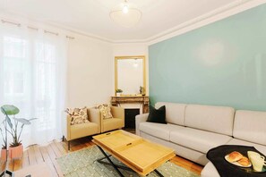 Smart TV, offices
