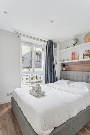 1 Schlafzimmer, Schreibtisch, Bügeleisen/Bügelbrett, kostenloses WLAN