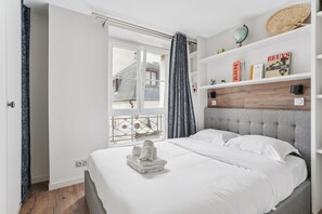 1 habitación, escritorio, tabla de planchar con plancha y wifi gratis