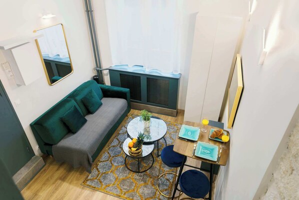 Smart TV, offices