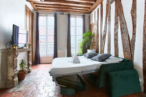 1 Schlafzimmer, Schreibtisch, Bügeleisen/Bügelbrett, kostenloses WLAN