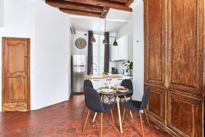 Dineren